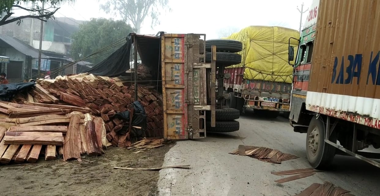 accident in mainpuri
