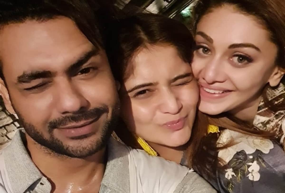bigg boss 13 contestant paras chhabra mahira sharma here inside pictures