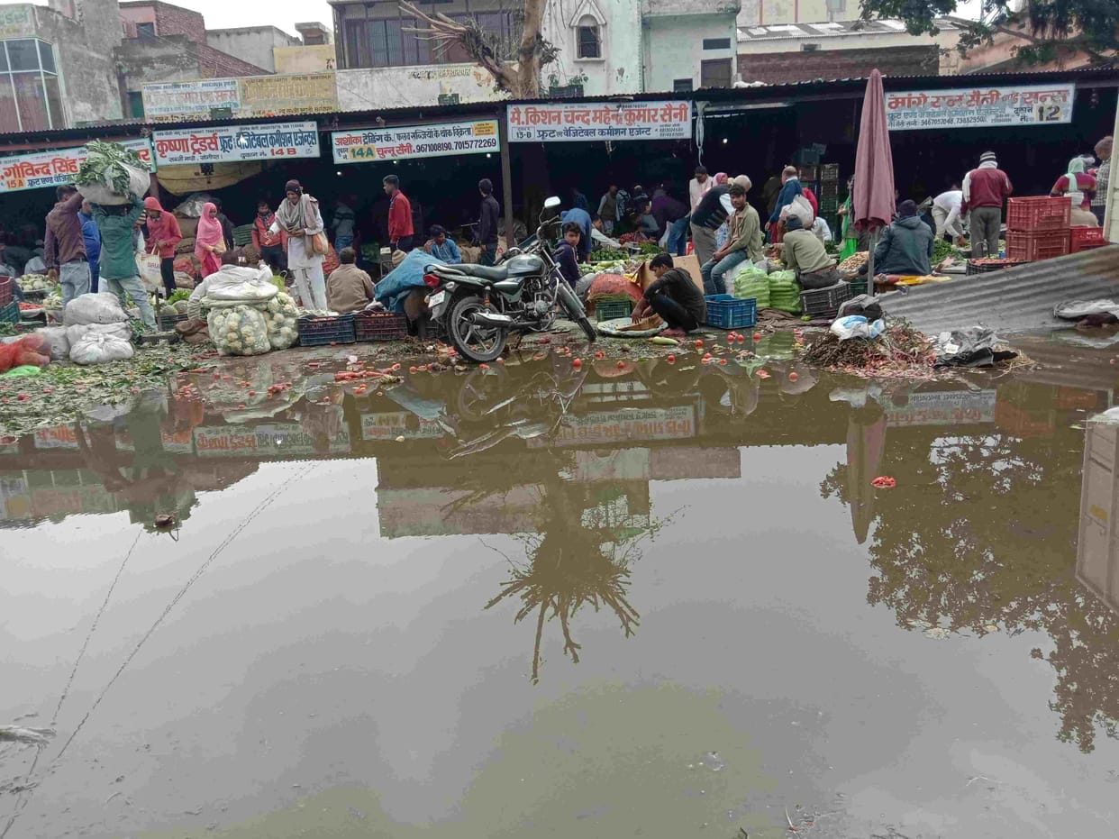 Streets and roads filled with water of the city, peoples upset