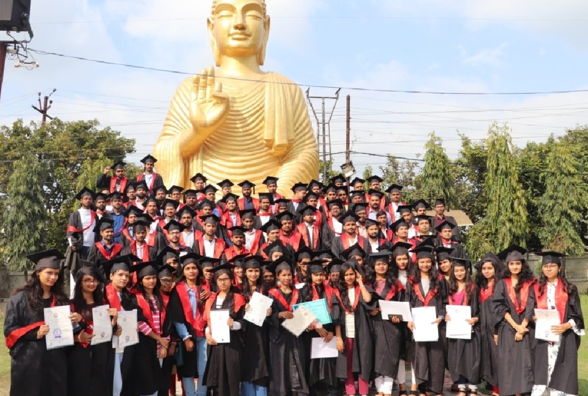 Convocation organised in Buddha Institute of Technology Gida gorakhpur