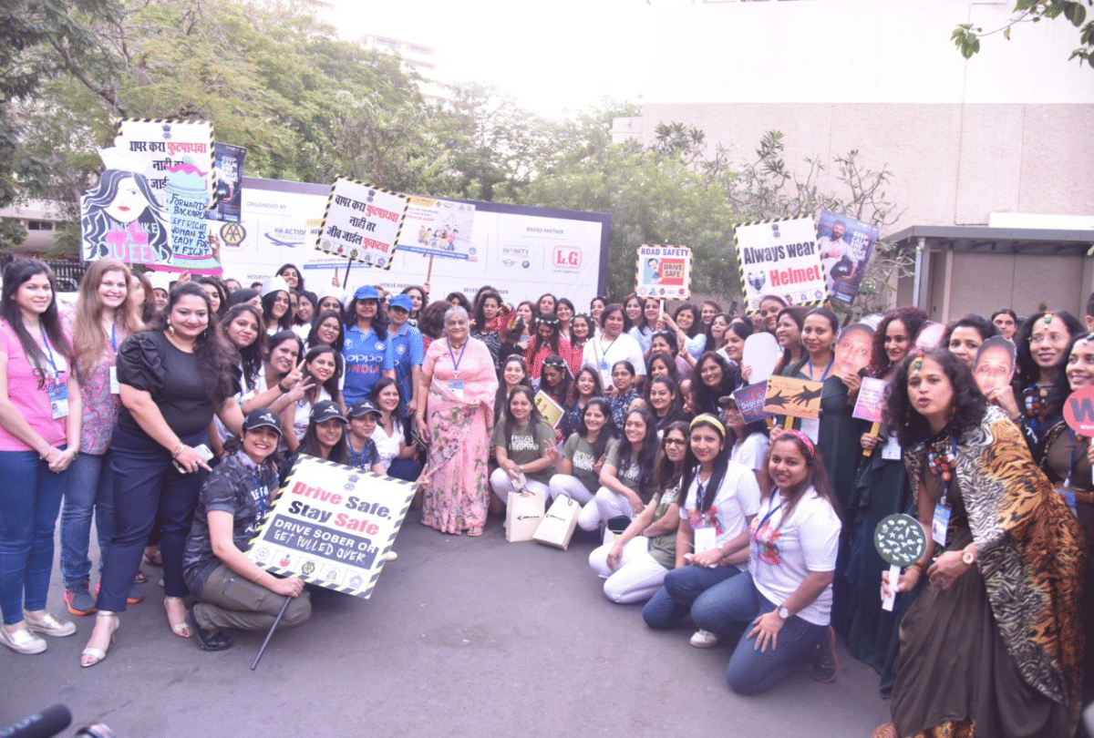 Womens Day 2020 79 year old woman participate in car race at mumbai Perizaad Zorabian