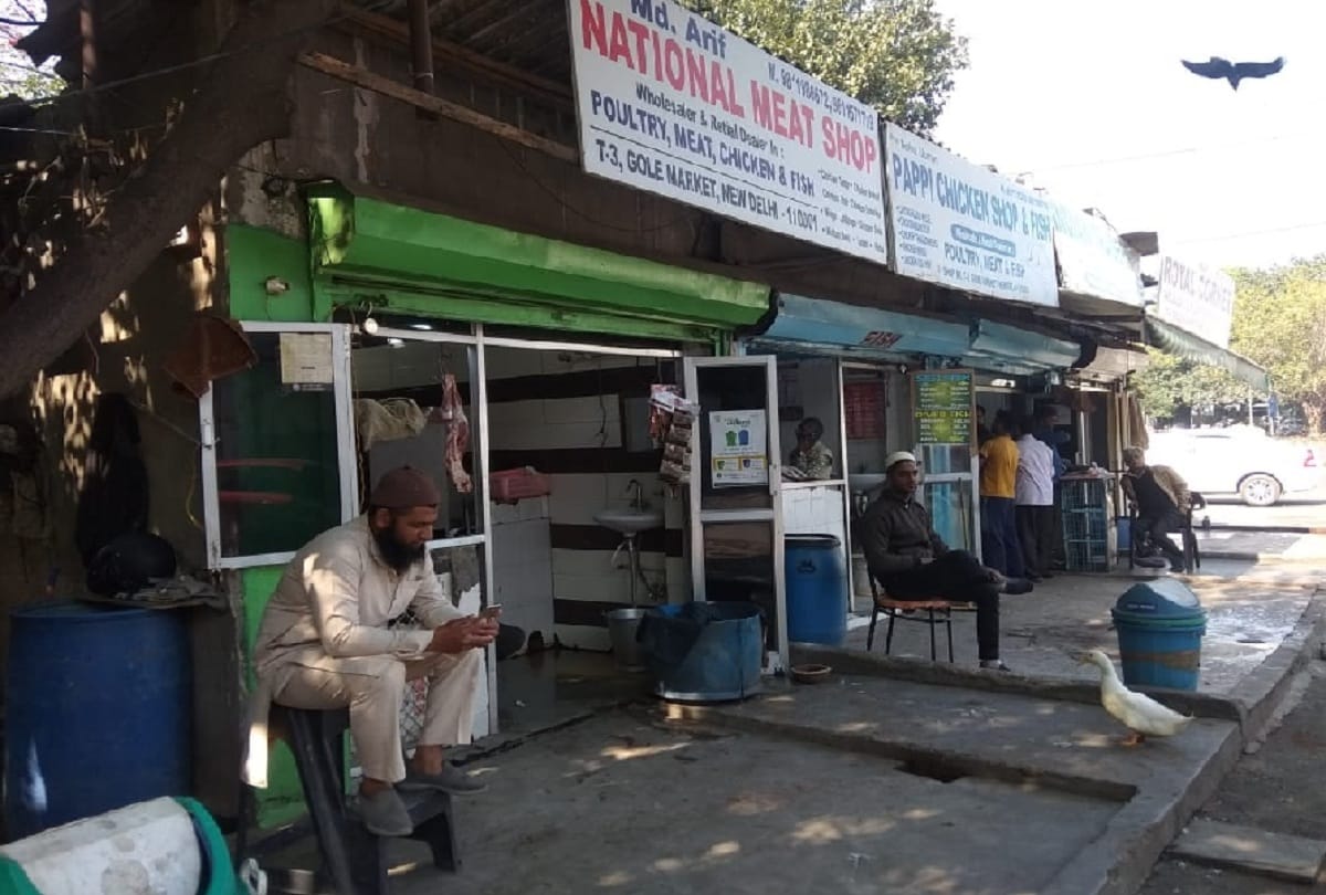 People buying mutton and fish fearing due to coronavirus