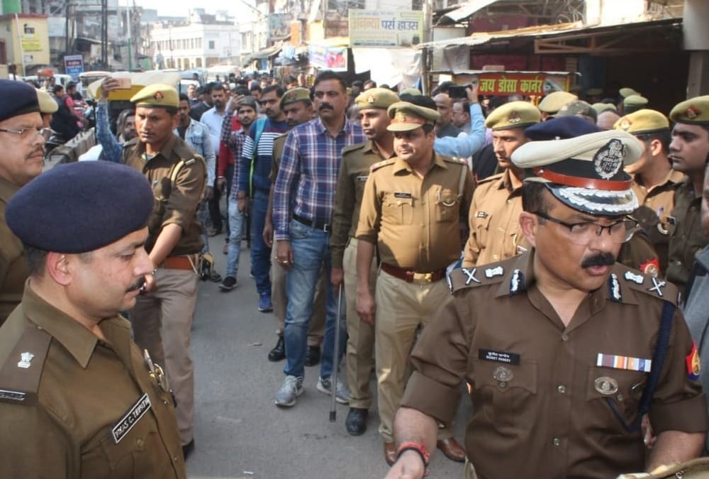 Robbers used their lucky bike to loot and murder in Lucknow.
