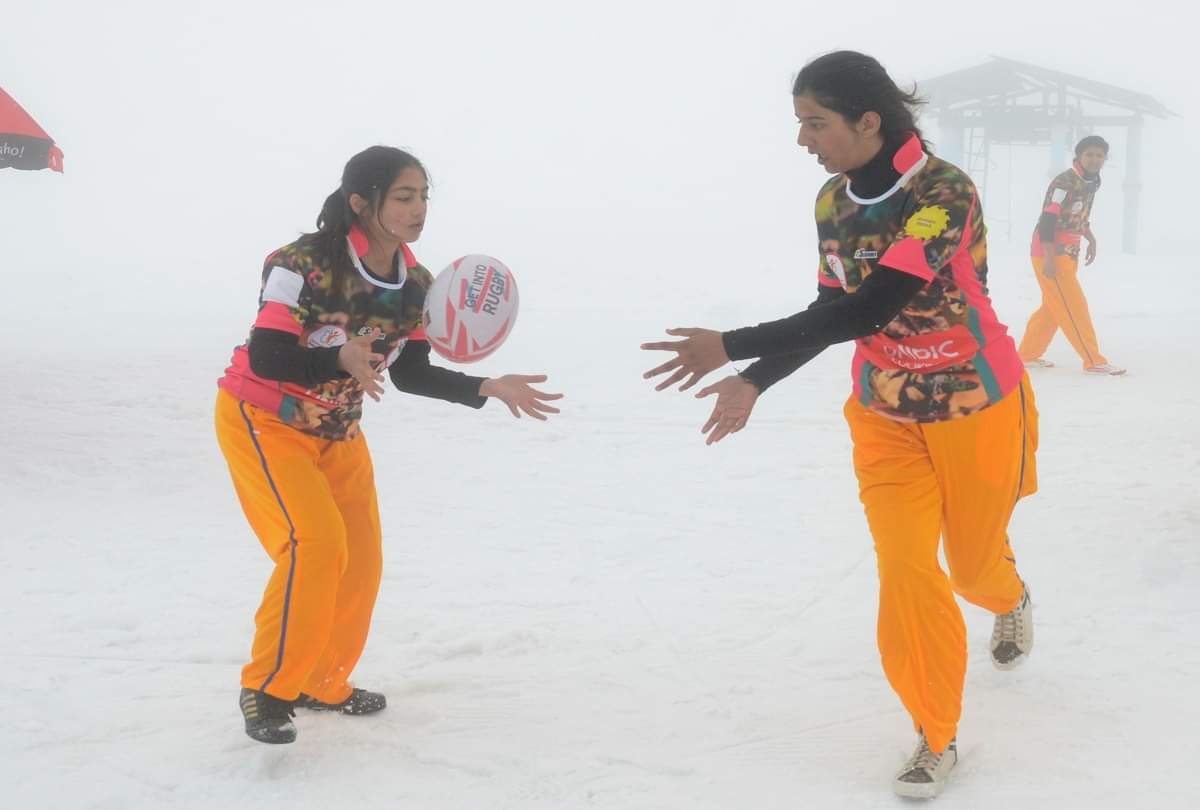 Amazing views of Winter Games in Gulmarg Kashmir