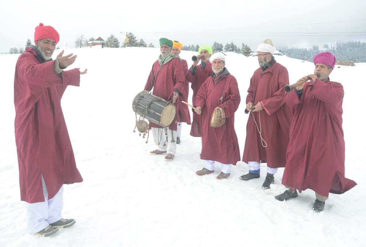 Amazing views of Winter Games in Gulmarg Kashmir