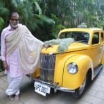 Amitabh Bachchan with Vintage Car Ford Perfect