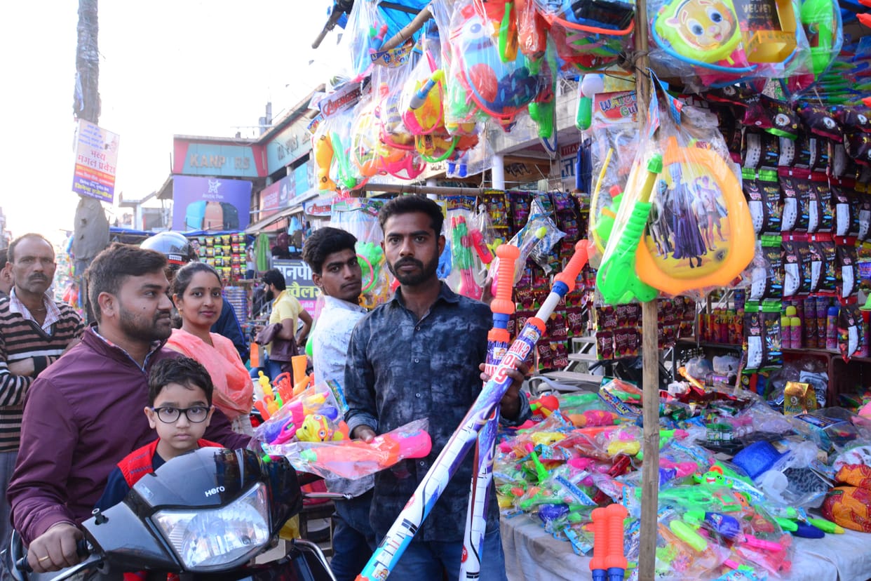 Muzaffarnagar market on Holi