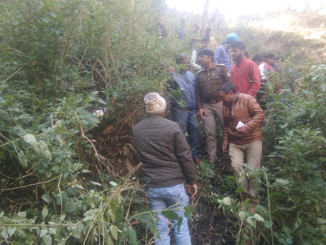 Husband's wife injured in a car accident