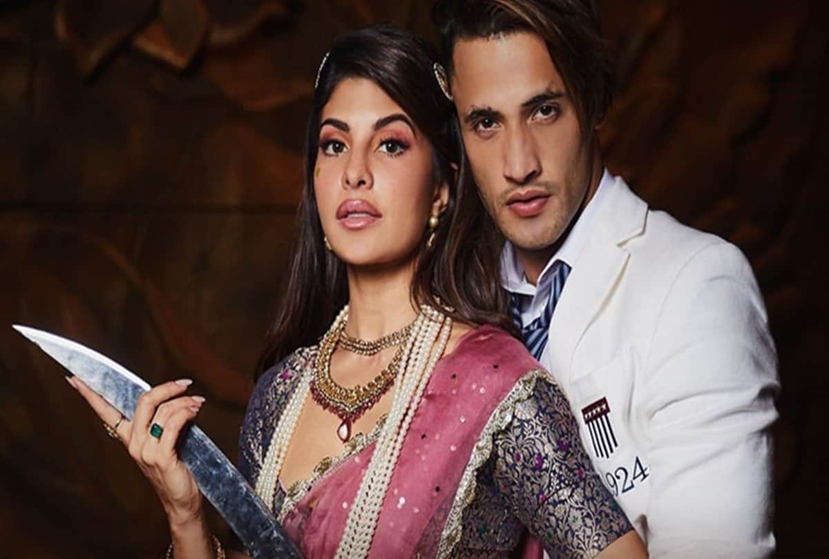 jacqueline fernandez compare animals and people due to corona virus effect