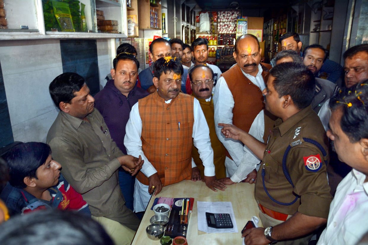 Terrorists looted cash in Muzaffarnagar