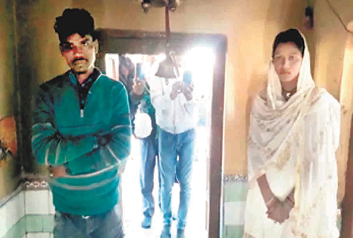 Lover caught at girlfriend's house at night, seven trips to temple in morning