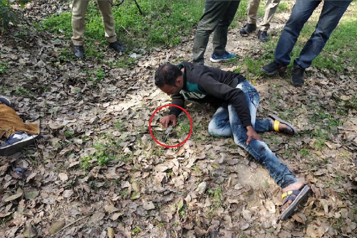 Many crooks has injured in police encounter in dehat areas of Meerut city