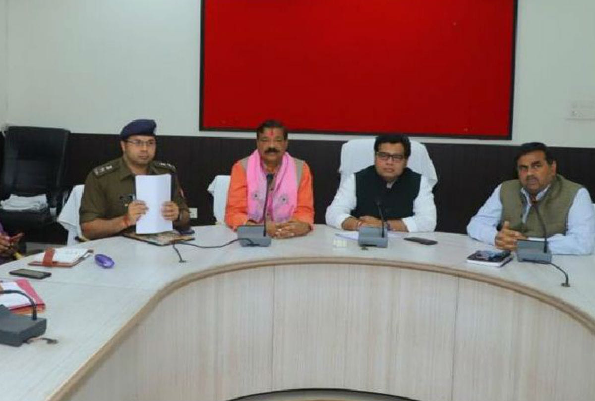 Up Minister Shrikant Sharma Says Compensation To Farmers For Damage   Crop