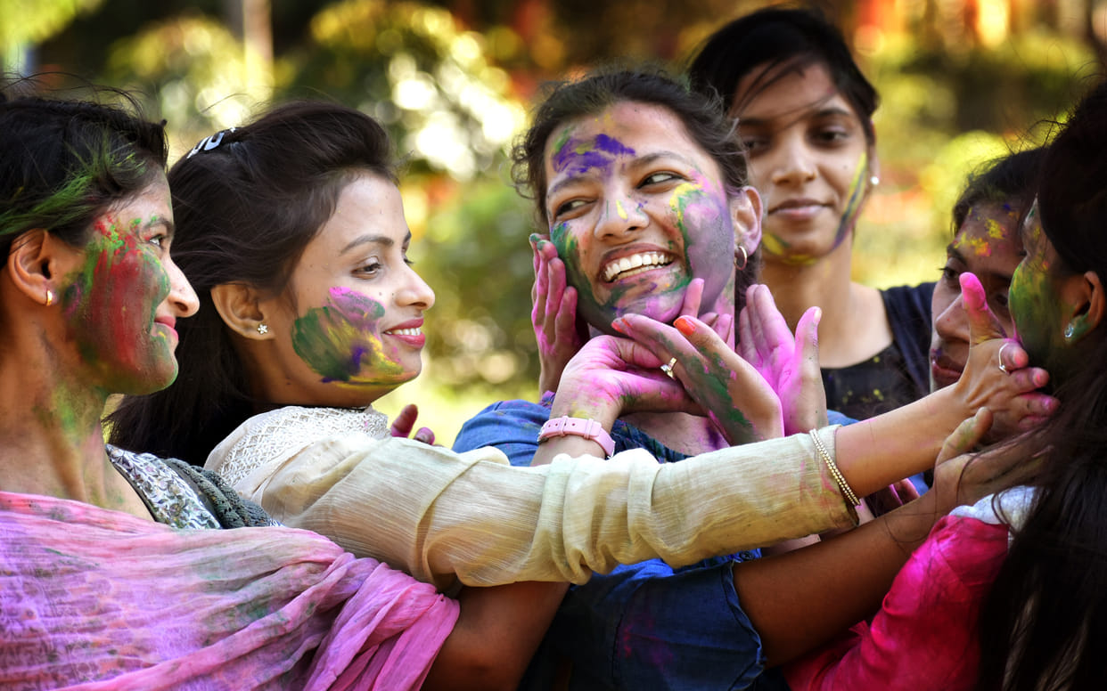 CBSE told the candidates how to play Holi