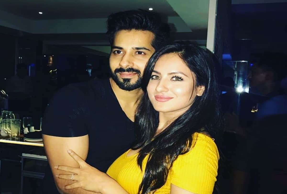 Television Actress Puja Banerjee and Kunal Verma Registered Their Marriage in Court and Donated Money Which The Saved For Their Wedding