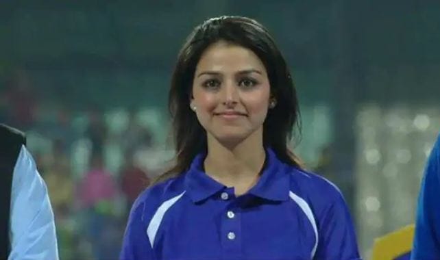 yes bank co founder rana kapoor daughter rakhi kapoor viral before 5 years in ipl match