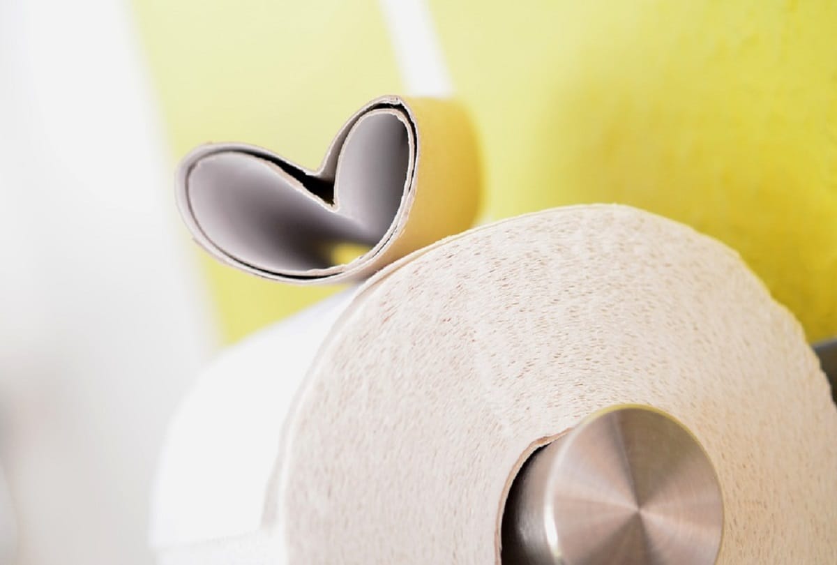 Coronavirus effect viral video Womens fighting for toilet paper in Australia