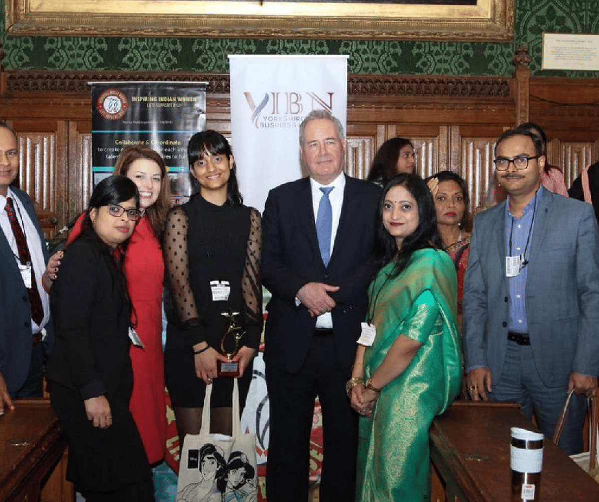 International Women Day Ishwari Pandey Awarded by she Inspire Award Indian Inspiring Woman in london