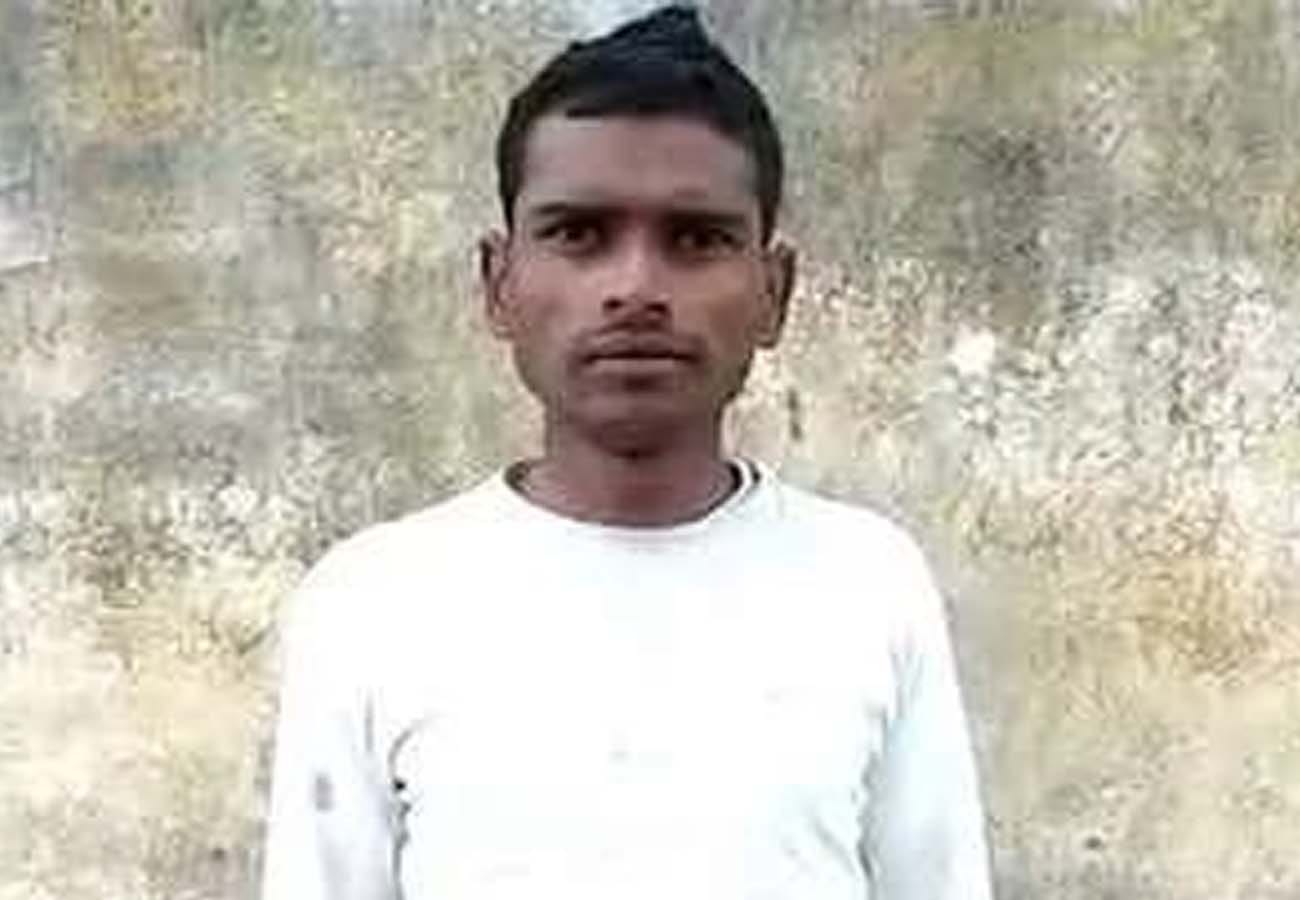 आरोपी बाबा