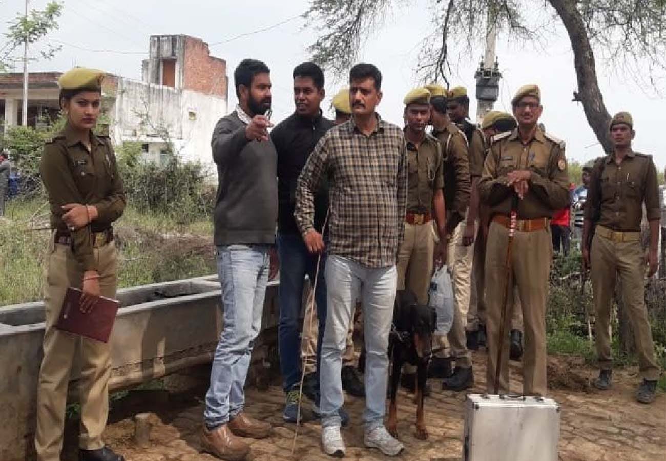 misdeed with girl, Cremated 19 hours after death in unnao