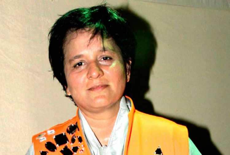 falguni pathak birthday special know about her career and fees