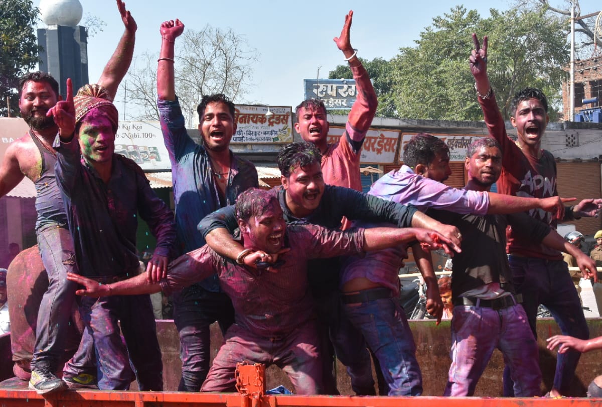 Lord Narasimha Grand procession taken out in Gorakhpur