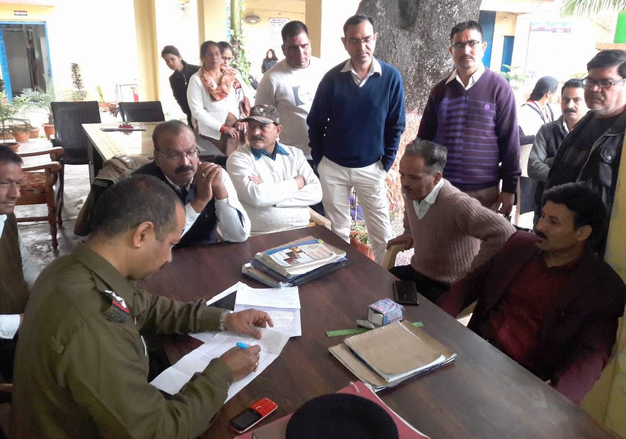 Deadly attack on treasurer of Garhwal Sabha, car vandalized