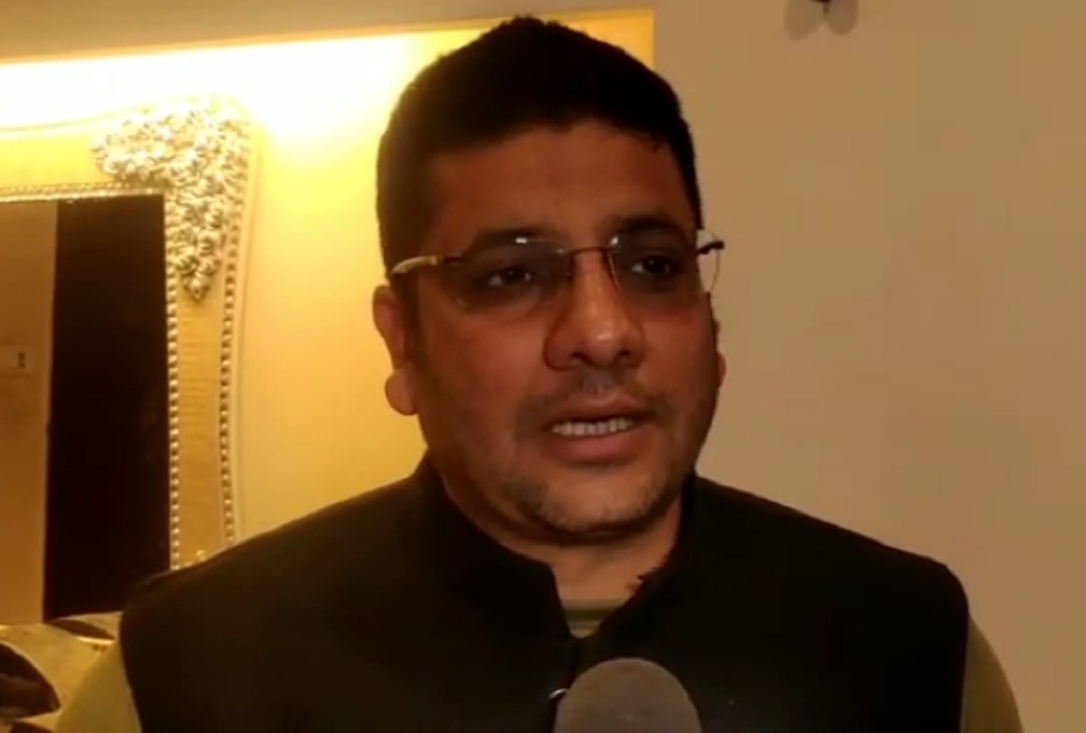 congress leader sachin chaudhary attacked on jyotiraditya scindia