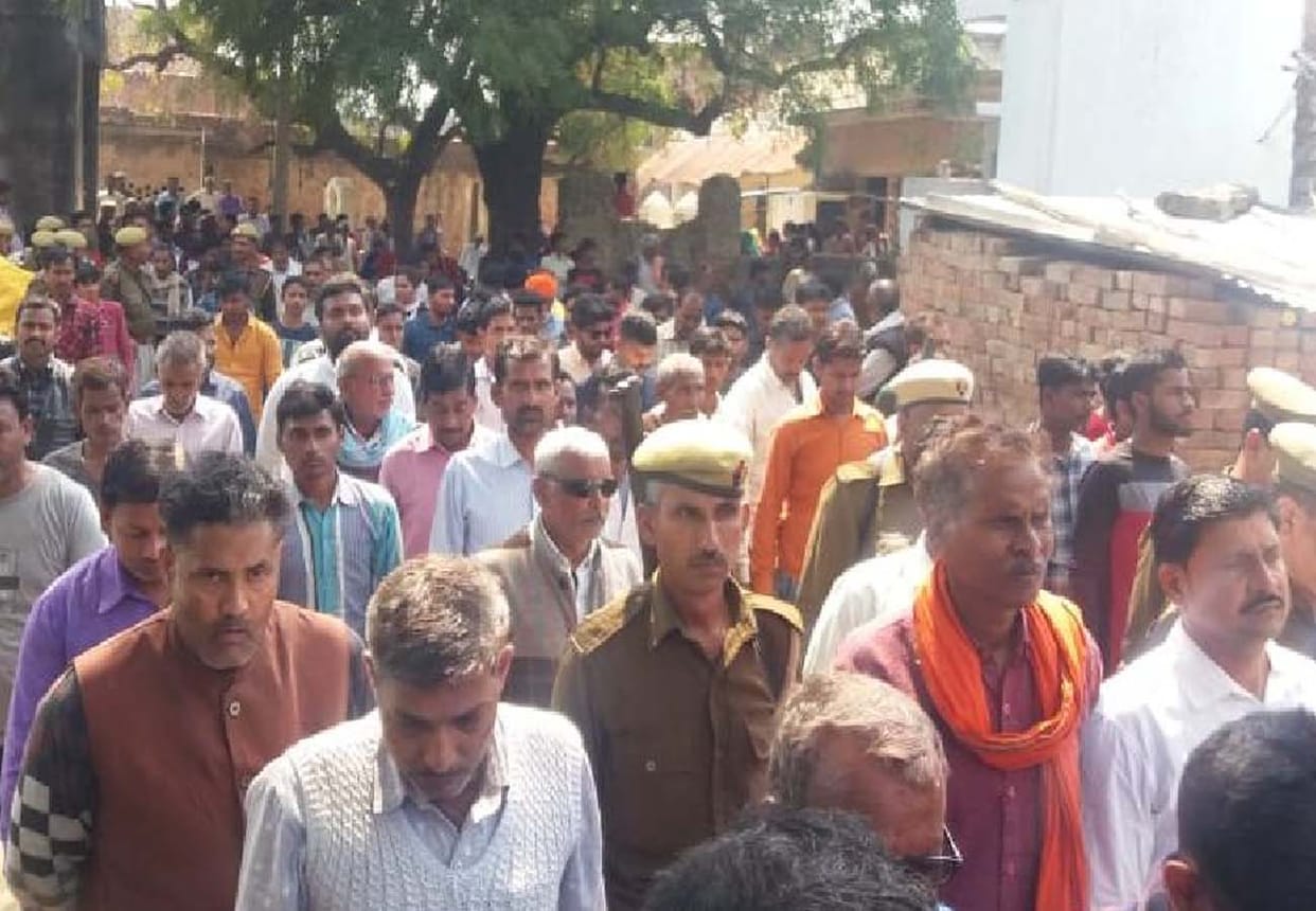 misdeed with girl, Cremated 19 hours after death in unnao