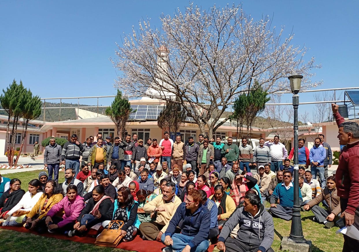General-OBC employees rush into strike with double vigor