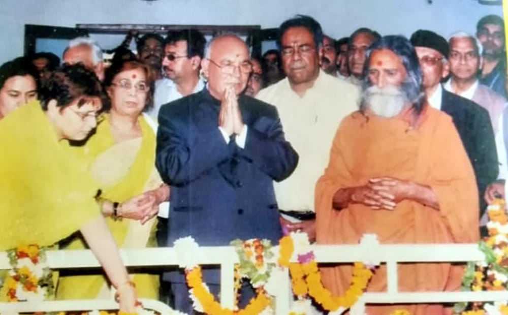 Hansraj got his education from sage