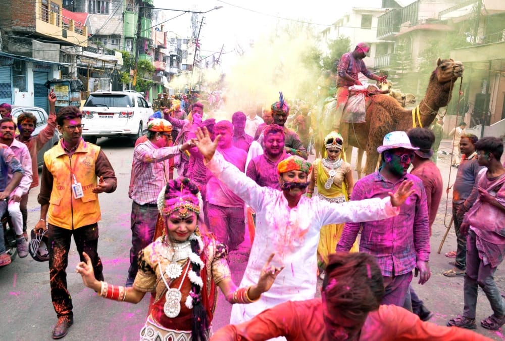 Holi celebration of Mulayam Singh Yadav family.