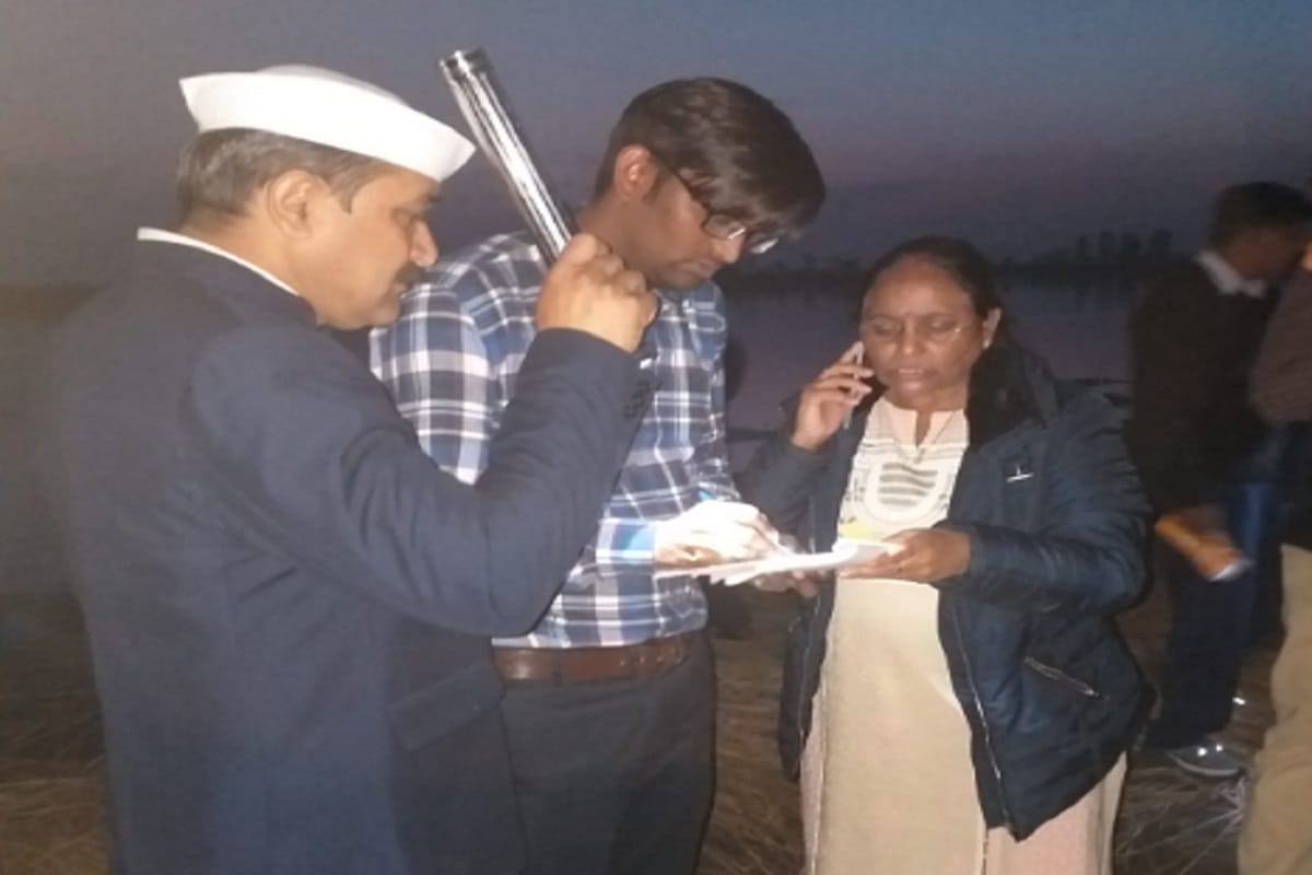 Thirteen people drown in Yamuna river with boat in Baghpat of Uttar Pradesh