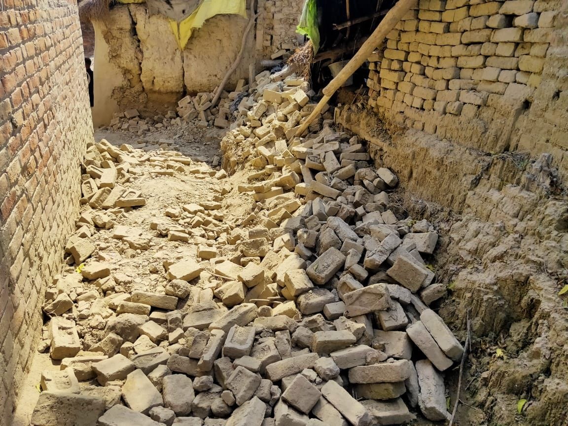 wall collapse, student died