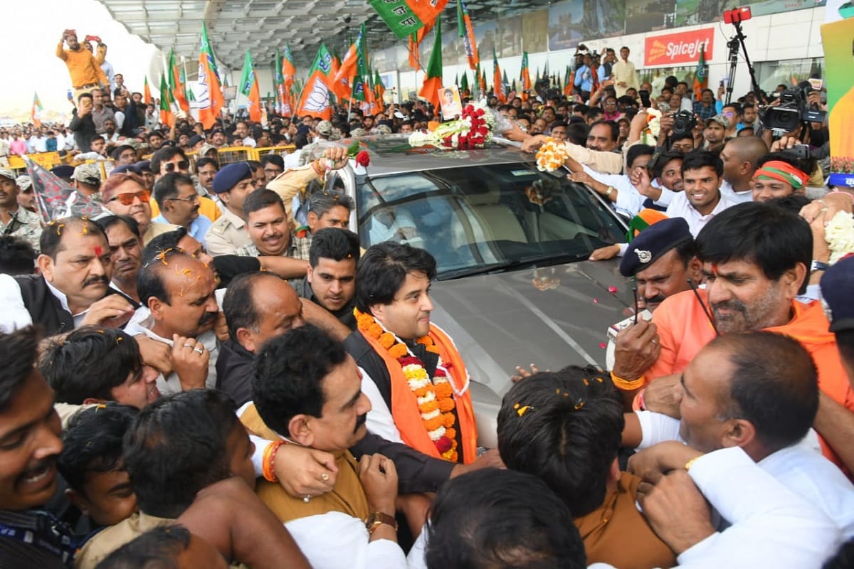 jyotiraditya scindia lifestyle house car collection diet plan and net worth