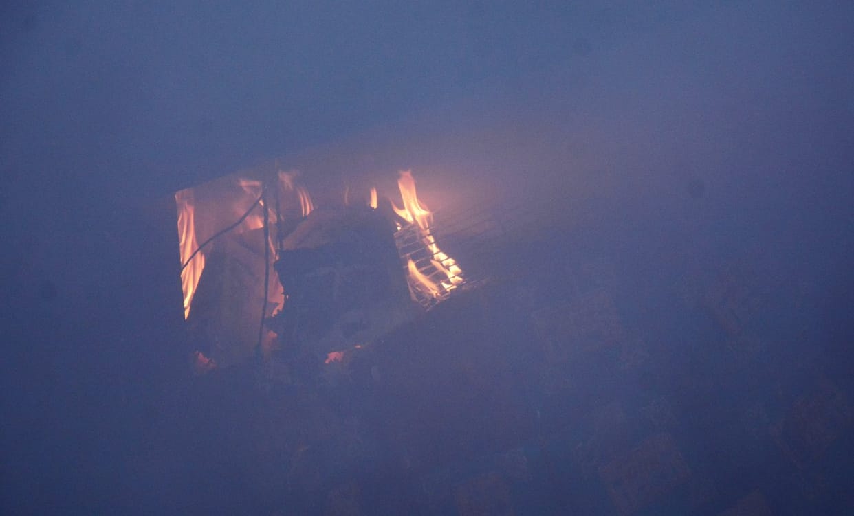 Five shops caught fire at Kukra Mandi Gate