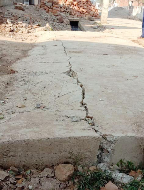 bridge crack, nager nigam construction  are not long lasting