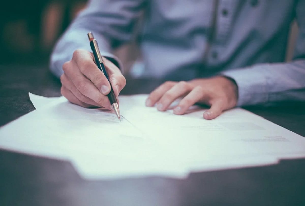 Agreement between two husbands in Pakistan Wife will stay with ex husband for one year