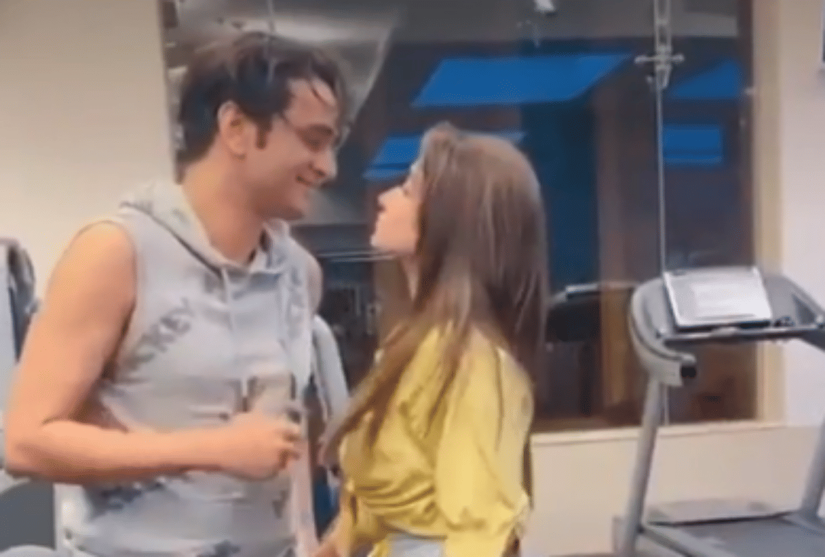 bigg boss 13 contestant shehnaaz gill to rashami desai tiktok video