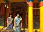 श्रावस्ती में राज्यपाल ने दूसरे दिन सीताद्वार मंदिर का दर्शन किया।