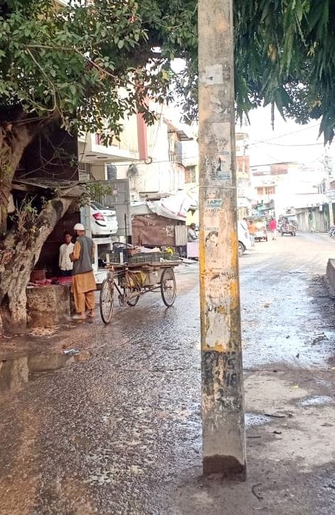 Poles and transformers between roads, accident invited