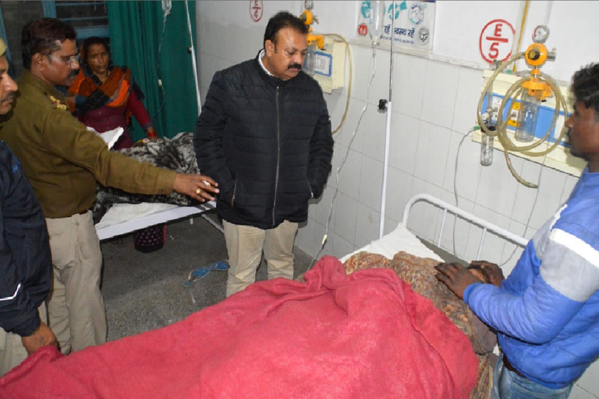 Boat accident in Baghpat district of Uttar Pradesh and death of a girl and two missing