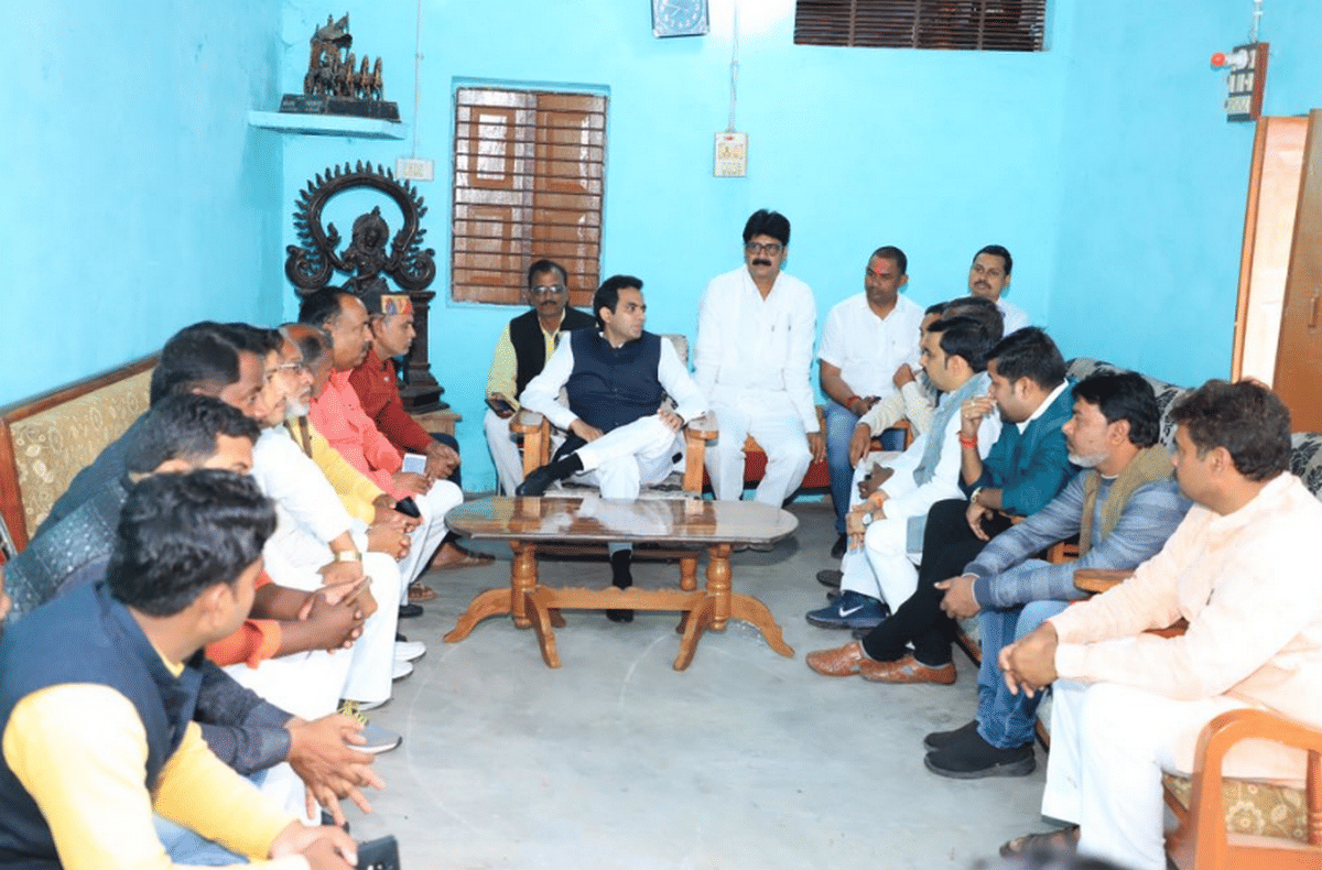 Defnce minister rajnath singh son bjp mla pankaj singh in chakia chandauli
