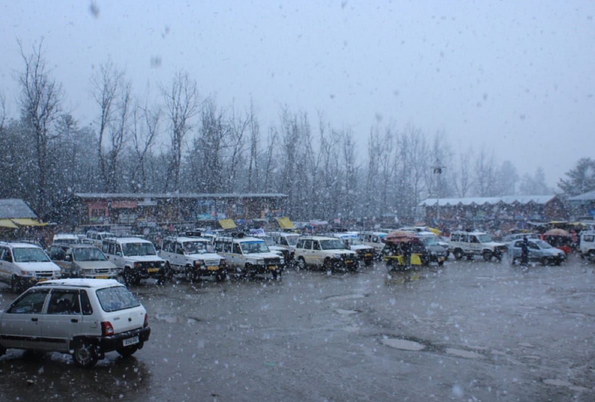 Jammu and Kashmir: Clear weather improves day temperature rain and snowfall expected from Wednesday