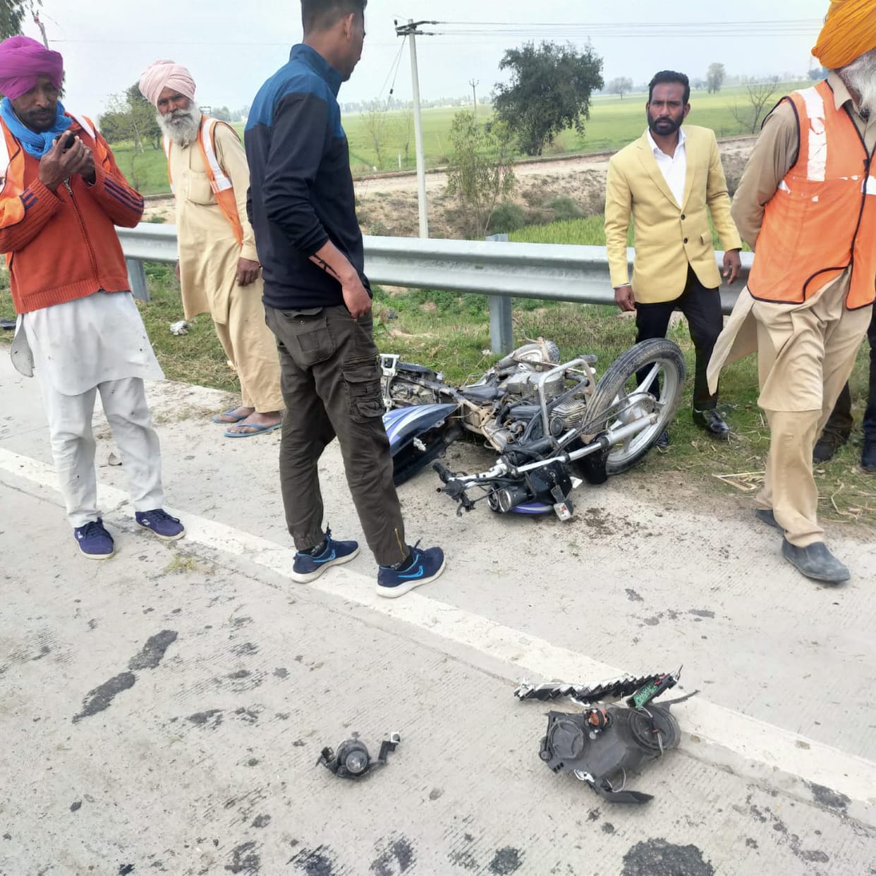 road accident bike rider dead in faridkot