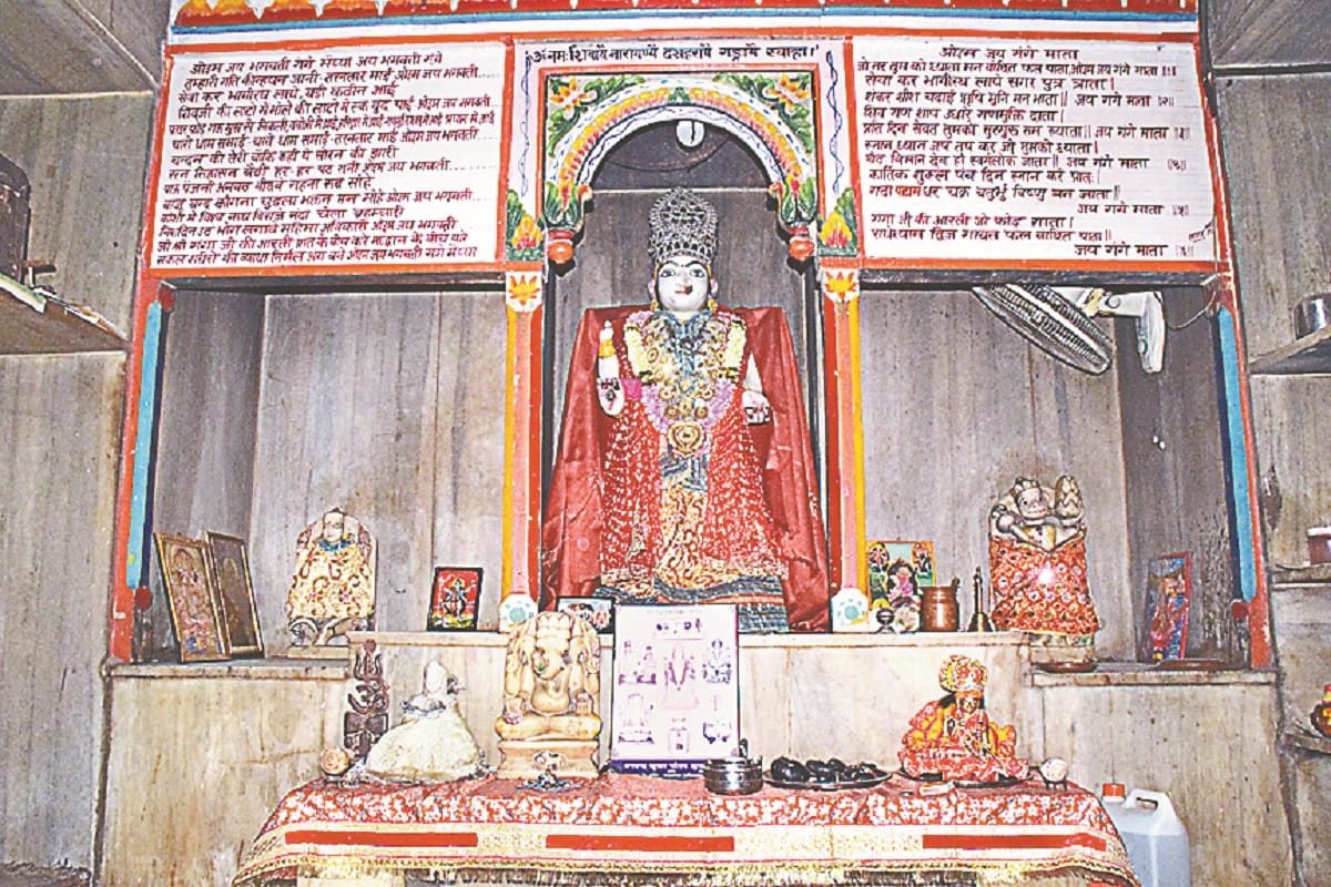 Mahabharata Circuit, There is a rare Shivling with ancient temple in Garhmukteshwar
