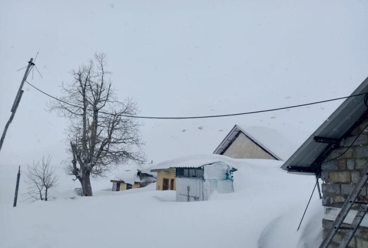 Fresh Snowfall in Lahaul Spiti Rohtang Pangi Chamba and kullu