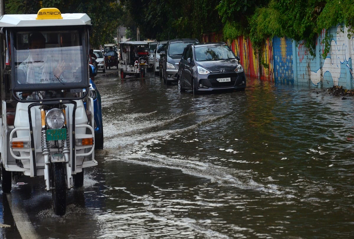 Cyclonic winds will make more rain, warning of thunderstorms and hail again today