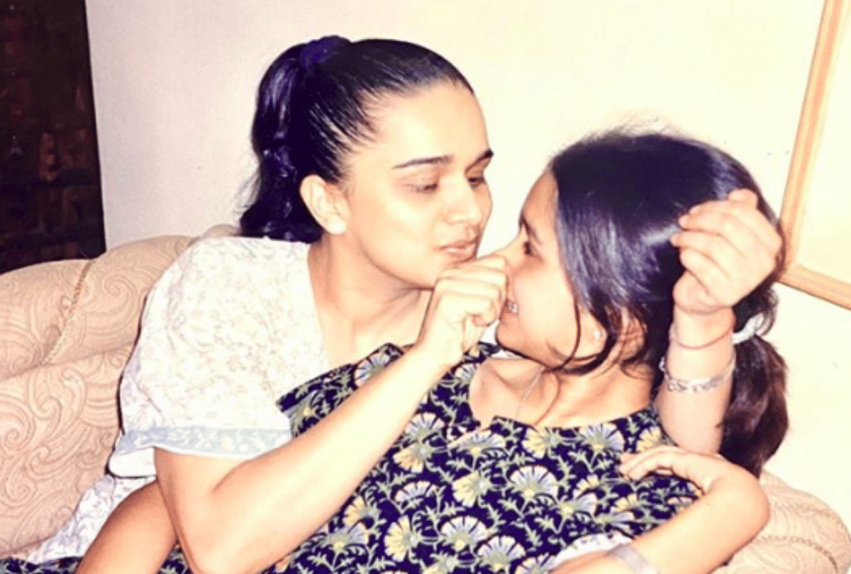 sonam kapoor share throwback picture on instagram also these celebrities