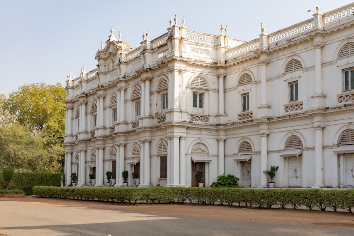 jai vilas palace or sindhiya palace museum information history timining entry